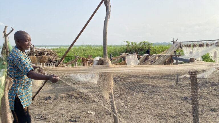 Chef Village Agonvè avec fillet de pêche
